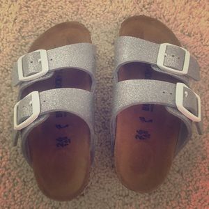 Toddler Silver Birkenstock’s